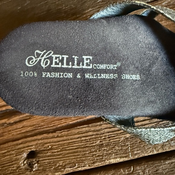 Helle Comfort Metallic Snakeskin Leather Wellness Sandals - Picture 6 of 6
